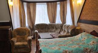 Гостиница Guest House Edelveys Каменномостский Двухместный номер с 1 кроватью или 2 отдельными кроватями и cобственной внешней ванной комнатой-4